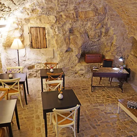 ゲストハウス Neropece 4*