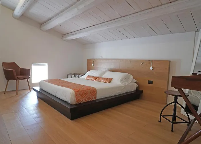 Guest house Neropece 4*